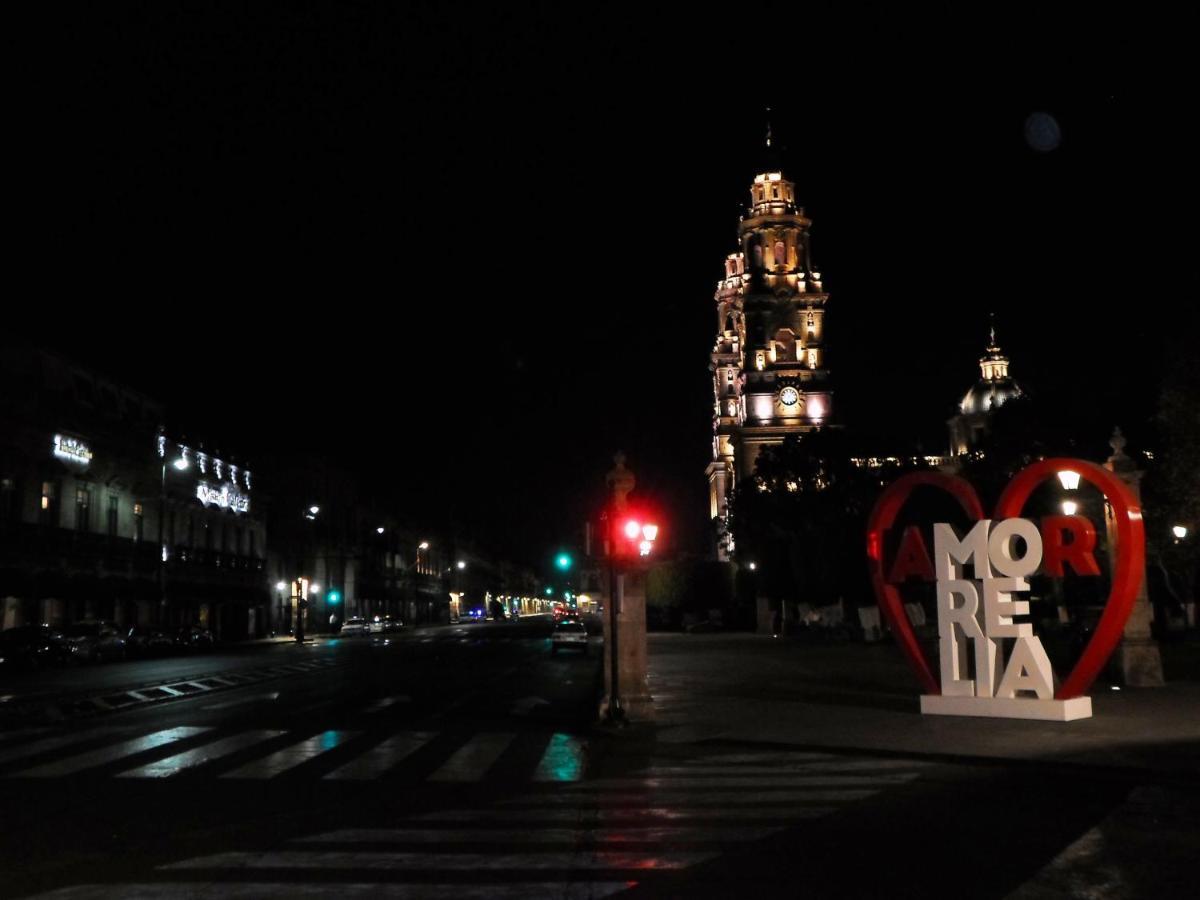 ホテル Virrey De Mendoza モレリア エクステリア 写真