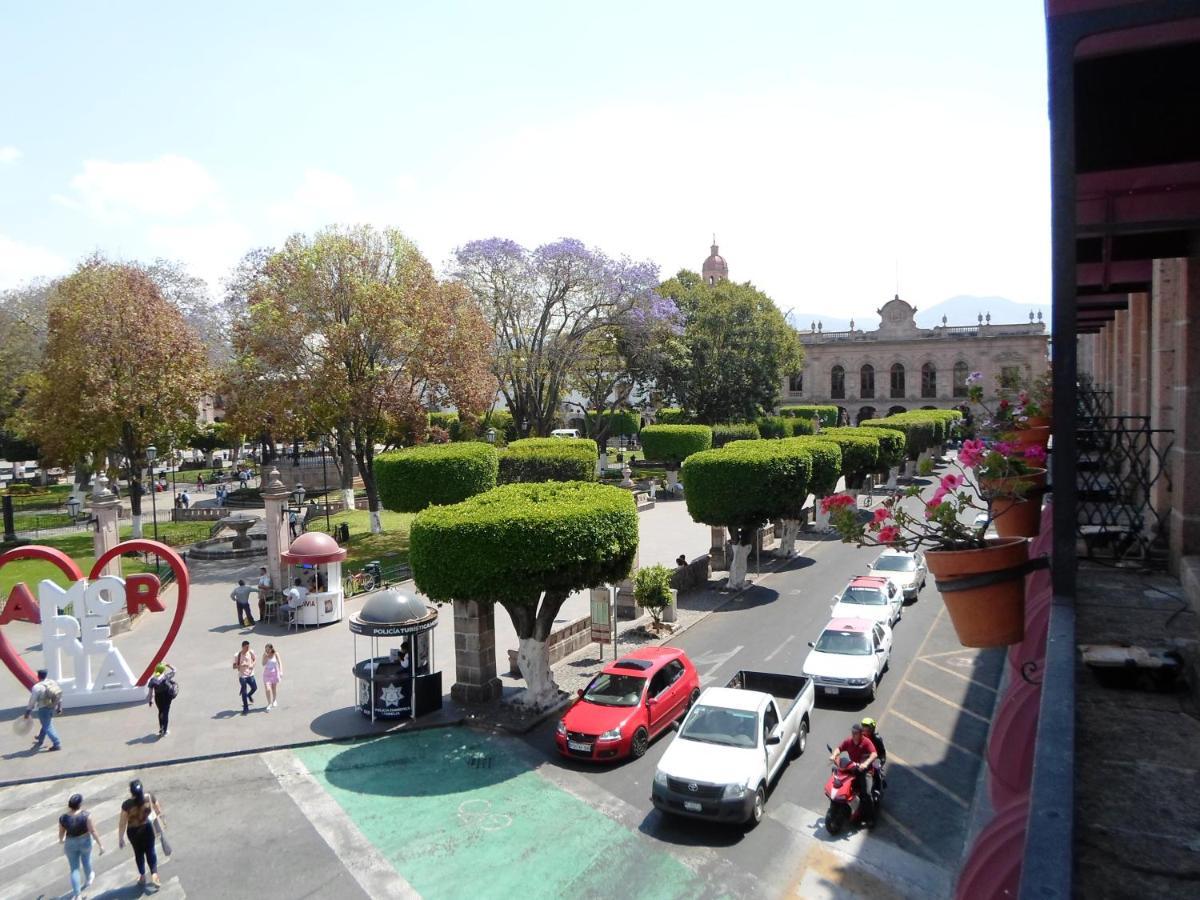 ホテル Virrey De Mendoza モレリア エクステリア 写真