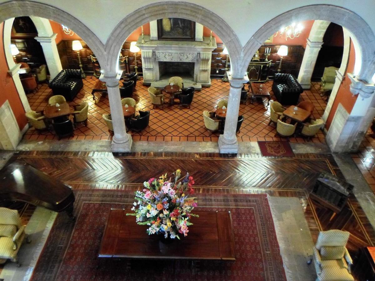 ホテル Virrey De Mendoza モレリア エクステリア 写真