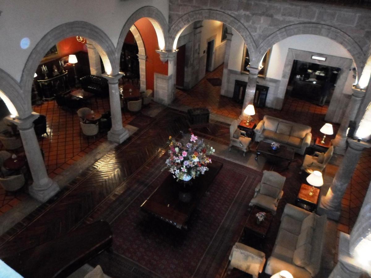 ホテル Virrey De Mendoza モレリア エクステリア 写真