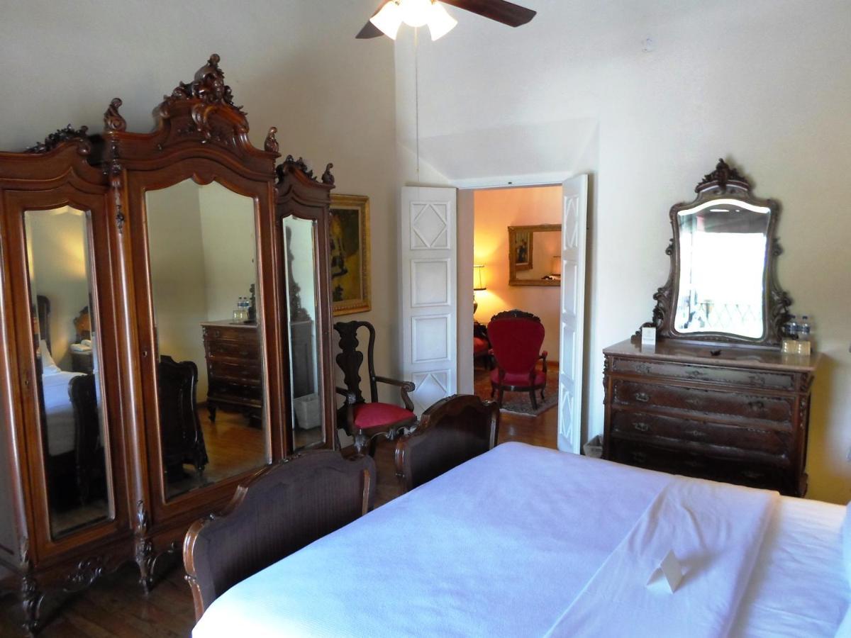 ホテル Virrey De Mendoza モレリア 部屋 写真